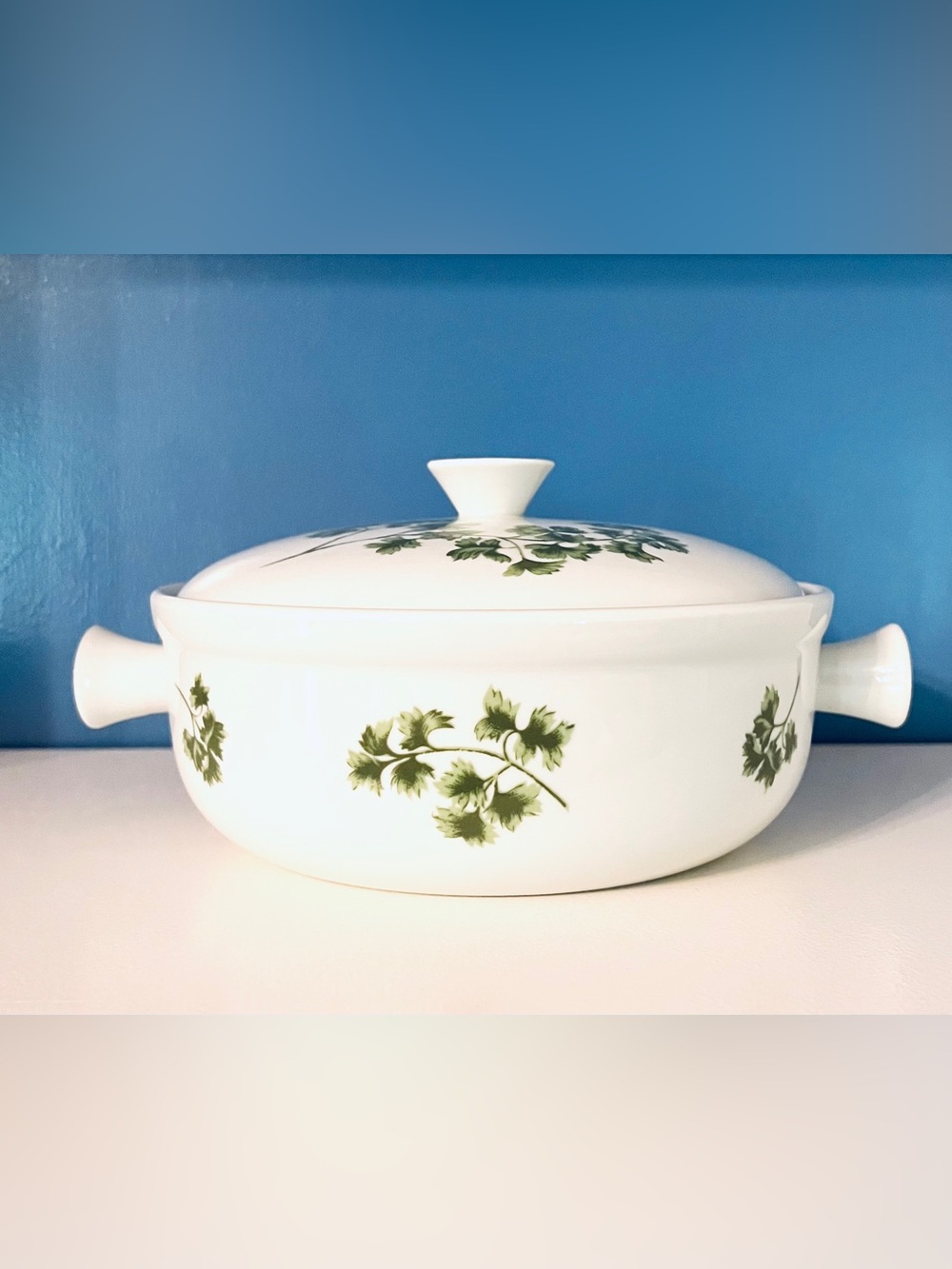 Vintage Andrea by Sadek #7384 Parsley Sprigs 1.25 Qt Round Oven to Table